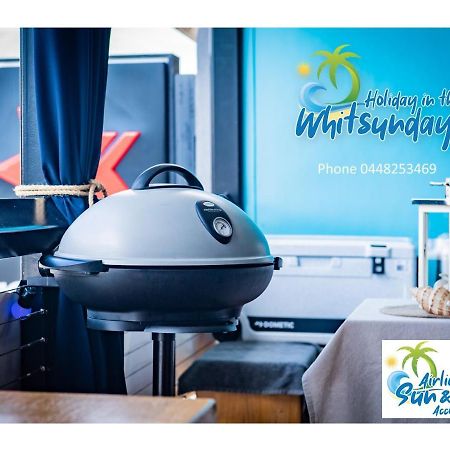 Airlie Sun & Sand Accommodation #5 Еърли Бийч Екстериор снимка