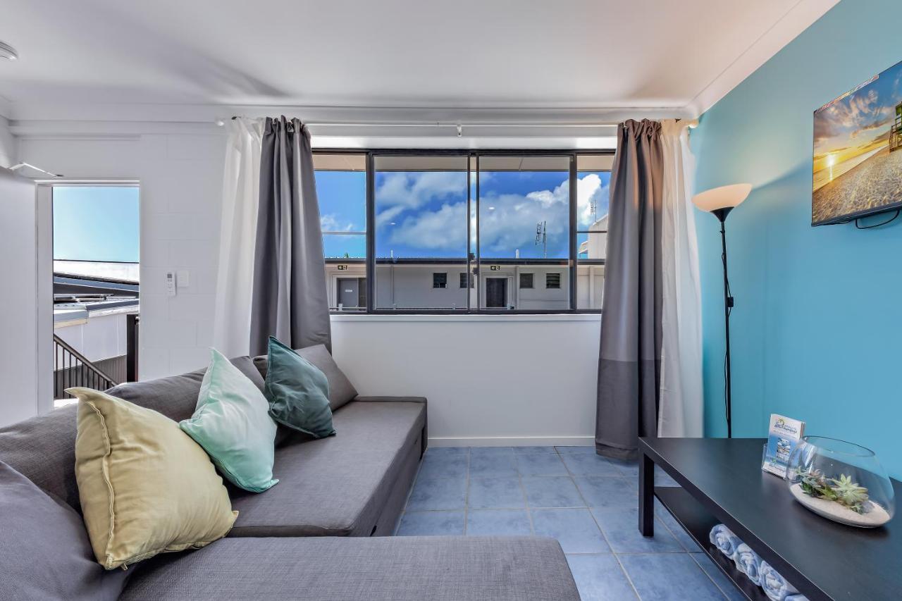 Airlie Sun & Sand Accommodation #5 Еърли Бийч Екстериор снимка