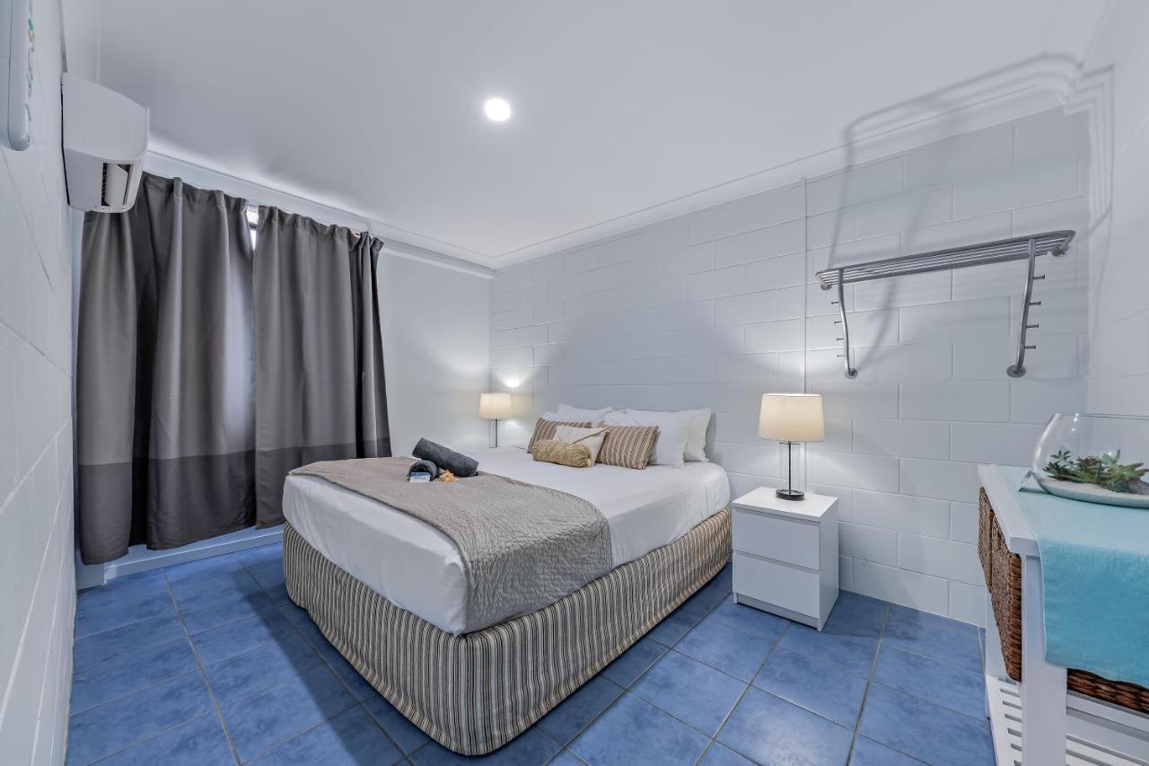 Airlie Sun & Sand Accommodation #5 Еърли Бийч Екстериор снимка