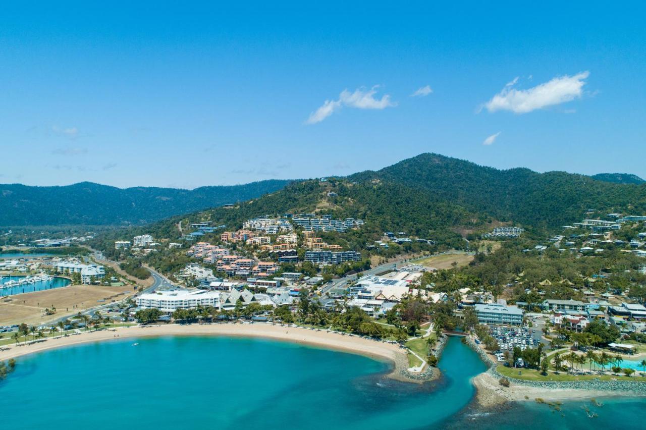 Airlie Sun & Sand Accommodation #5 Еърли Бийч Екстериор снимка